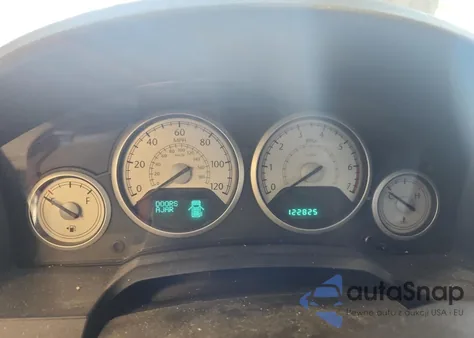 2010 Chrysler Town & Country Touring Plus из США, поврежденный, VIN 2A4RR8DX4AR495033